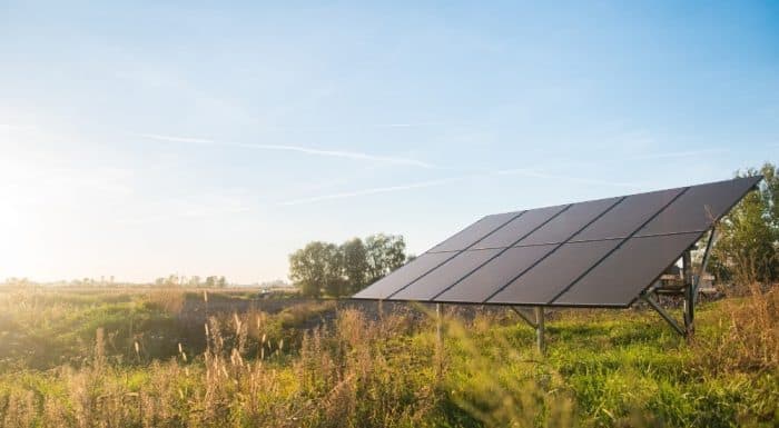Elektrownia słoneczna szansą na rozwój OZE w Polsce